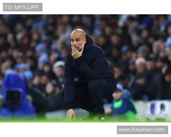 足球球星走进酒吧的背后故事为何引发热议揭秘球员私下的生活与心态